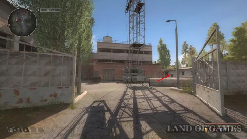Amateur radio in True Stalker : how to find a lamp and radio