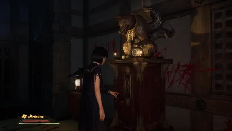 Riddles in the Hall of Worship Silent Hill f: maze and puzzle with cells